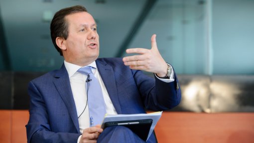 Rui Ivo é o novo presidente do INFARMED