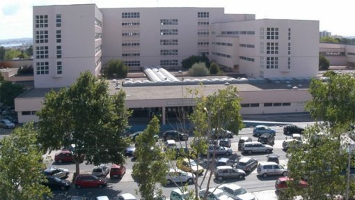 União de Sindicatos contra pagamento de estacionamento no Hospital do Barreiro