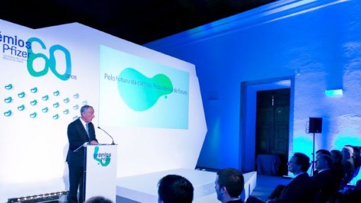 Prémios Pfizer 2019 distinguem investigação sobre autismo e cancro da mama
