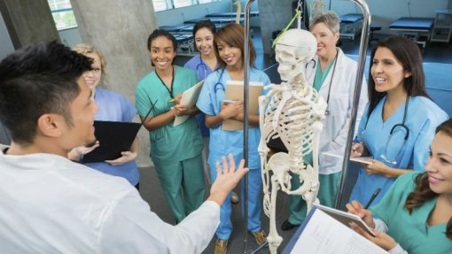 Alunos de Medicina entregaram mais de 2.700 cartas a pedir criação de observatório