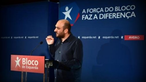 BE quer lista de edifícios públicos com amianto atualizada e plano de remoção divulgado