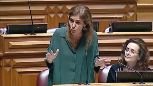 CDS questiona ministra da Saúde sobre aumento do tempo de espera para cirurgia