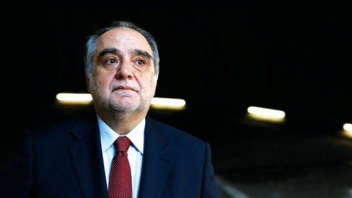 Presidente do conselho nacional de Ética com “sinceras dúvidas” sobre referendo à eutanásia