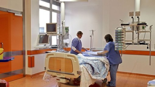 Número de especialistas em medicina interna nas urgências em Coimbra é igual ao de anos anteriores