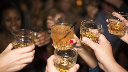 Comissões receberam 385 sinalizações de crianças/jovens expostos a consumo de álcool