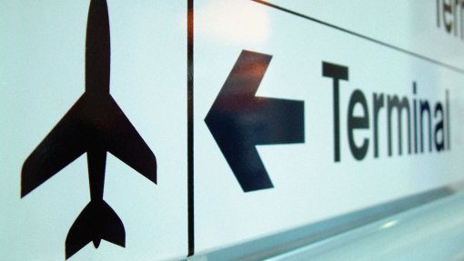 Austrália aumenta controlo nos aeroportos e investiga caso de pneumonia viral