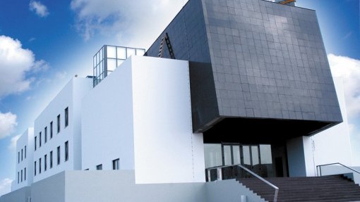 Politénico de Leiria leva estudantes de saúde a estagiar em Cabo Verde