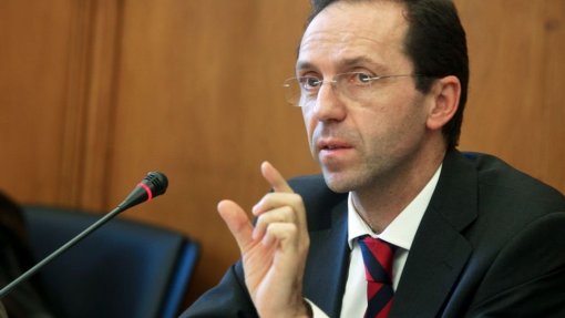 Covid-19: Impacto pode levar a orçamento retificativo e “contaminar” bancos – Especialistas