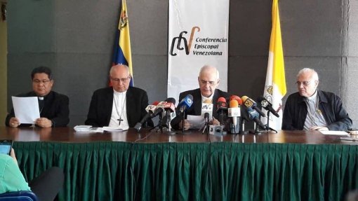 Covid-19: Igreja católica suspende atos litúrgicos públicos na Venezuela