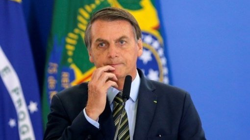 Covid-19: Bolsonaro diz que suspensão de provas pela CBF foi decisão “histérica&quot;