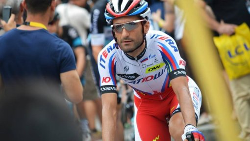 Covid-19: Ciclista Tiago Machado passa a treinar só, sem parar para abastecer