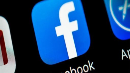 Covid-19: Facebook focado em limitar desinformação e conteúdo nocivo na rede social