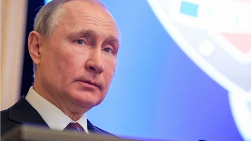 Covid-19: Putin diz que situação de pandemia na Rússia está controlada