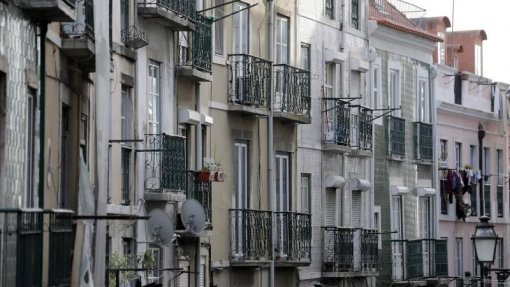 Covid-19: Câmara de Lisboa suspende despejos em casas ocupadas ilegalmente