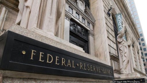 Covid-19: Banco central dos EUA anuncia apoios no crédito para particulares e empresas