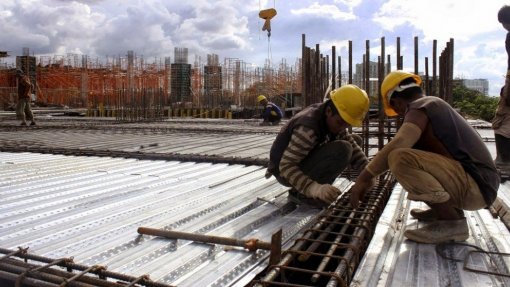 Covid-19: Sindicato da Construção exige paragem das obras que desrespeitam normas de proteção