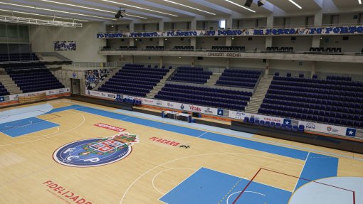 Covid-19: FC Porto disponibiliza Dragão Arena para hospital de campanha
