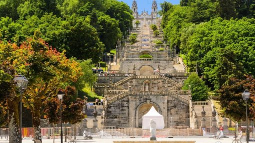 Covid- 19: Câmara de Lamego iniciou processo de desinfeção das ruas