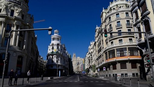 Covid-19: Hotéis de Madrid recebem 9.000 infetados para aliviar hospitais