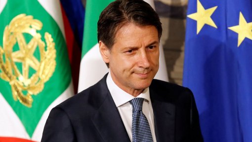 Covid-19: É inevitável prolongar medidas de contenção em Itália - primeiro-ministro
