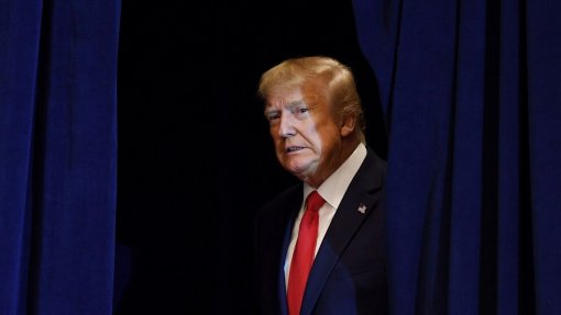 Covid-19: Trump diz que o mundo está a pagar “preço alto” pela lentidão da China
