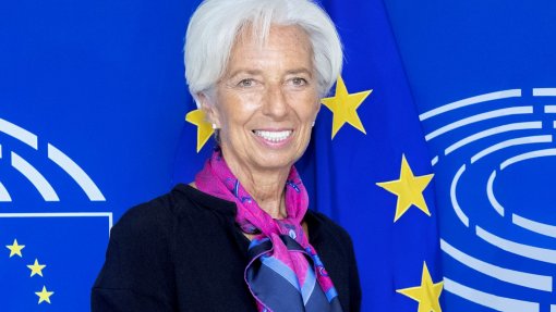 Covid-19: Presidente do BCE espera recessão considerável na zona euro
