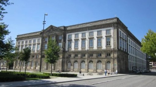 Covid-19: U. Porto ainda tem 305 estudantes alojados nas residências universitárias