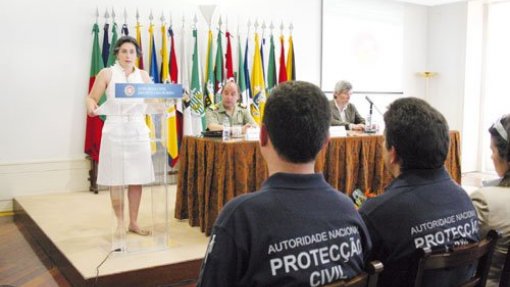 Covid-19: Proteção Civil do Porto reúne-se para decidir ativação de plano de emergência distrital