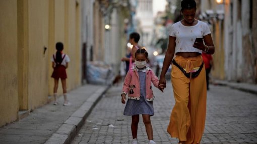 Covid-19: Cuba coloca em quarentena todos os turistas