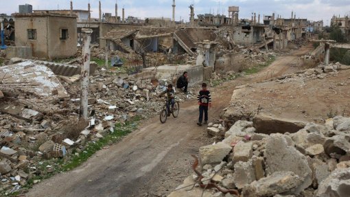 Covid-19: Na Síria, zonas curdas mais vulneráveis face ao perigo de uma epidemia