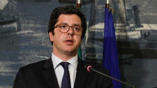 Covid-19: Adiamento dos Jogos traz &quot;tranquilidade&quot; - secretário de Estado