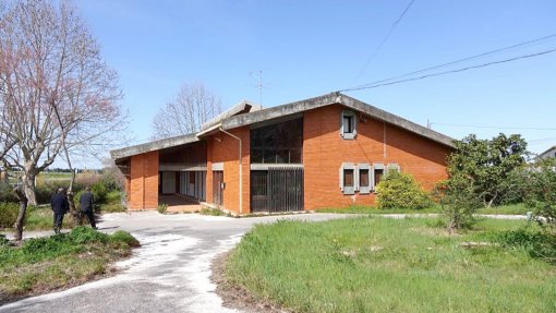 Câmara de Coimbra toma posse de Casa da Criança para instalar extensão de saúde