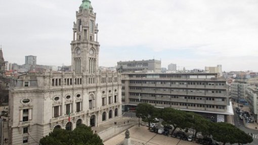 PCP denuncia “despedimentos selvagens” no Porto e reclama medidas urgentes