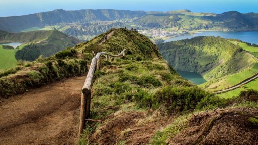 Mais um caso positivo nos Açores, total sobe para 25