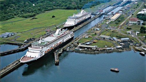 Covid-19: Panamá proíbe passagem pelo canal e põe em quarentena um cruzeiro