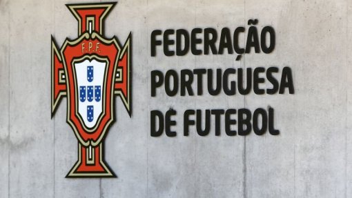 Covid-19: Benfica e Sporting elogiam decisão de cancelar época na formação