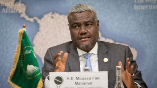 Covid-19: Presidente da Comissão da União Africana diz que teste deu negativo