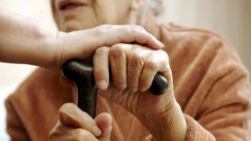 Covid-19: Autarca lamenta morte de idosa do lar onde foram detetados 88 infetados