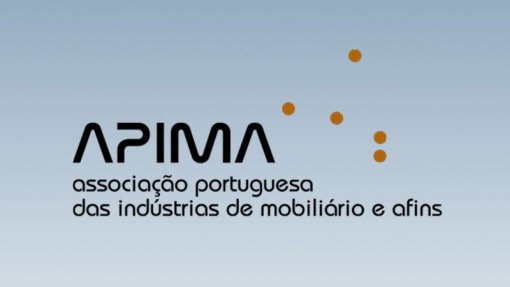 Covid-19: Empresas portuguesas unem-se para produção de viseiras em acrílico