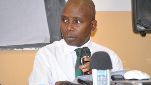 Covid-19: Bastonário da Ordem dos Jornalistas da Guiné-Bissau preocupado com “canibalismo” das notícias falsas