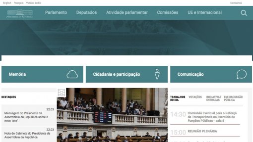 Covid-19: &#039;Site&#039; do parlamento corrige agenda para quinta-feira
