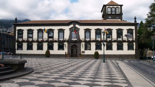 Covid-19: Funchal adia pagamento de rendas dos fogos municipais até 30 junho