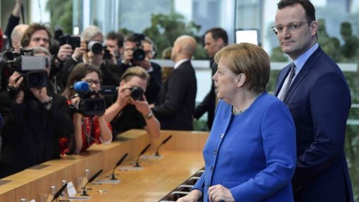 Covid-19: Alemanha prolonga medidas de contenção pelo menos até 19 de abril