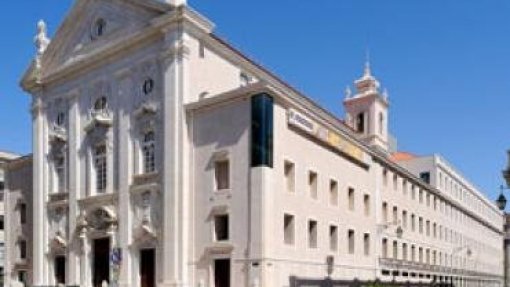 Covid-19: Banco de Portugal recomenda aos bancos que não paguem dividendos