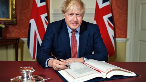 Covid-19: Boris Johnson criticado quer “aumentar maciçamente” testes