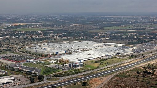 Covid-19 : Empresas do Parque da Autoeuropa despediram mais de 500 temporários - CT