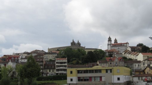 Covid-19: Câmara de Tábua disponibiliza 10 trabalhadores ao Centro de Saúde