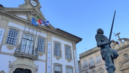 Covid-19: Chaves cria bolsa de voluntários e espaços de retaguarda para idosos