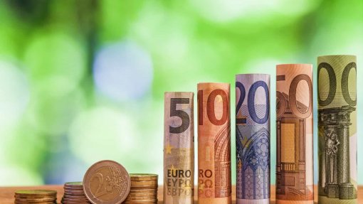 Covid-19: Açores antecipam pagamento às empresas ao abrigo dos sistemas de incentivos