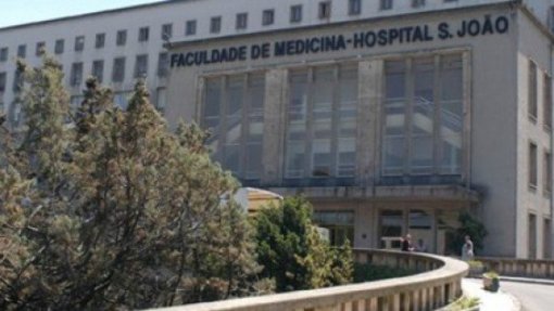 Covid-19: Universidades do Porto e Minho lançam tecnologia que responde a dúvidas sobre pandemia